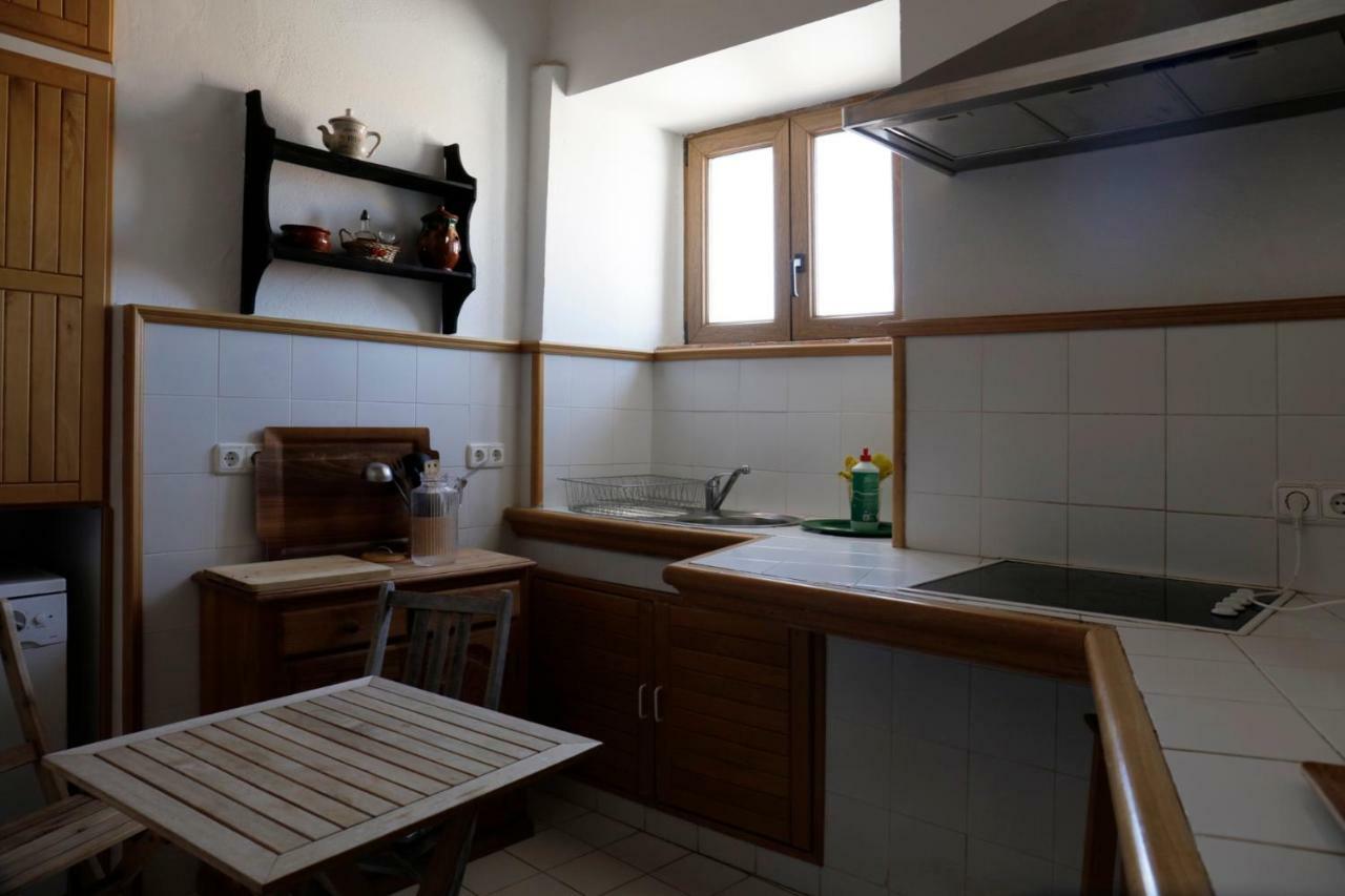 טרוחיו Apartamento En Casa Del S.Xvi מראה חיצוני תמונה